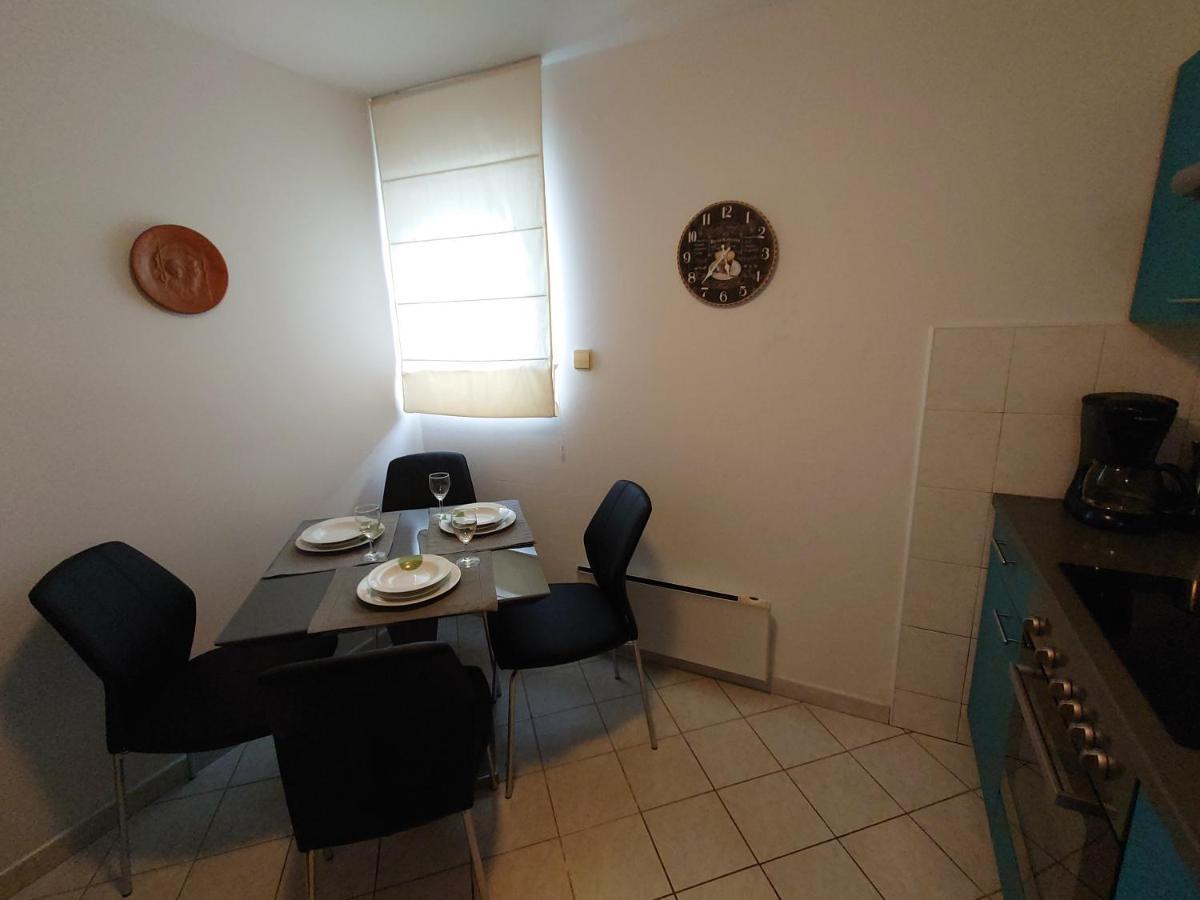 Apartmani Lea Jadranovo Exterior foto