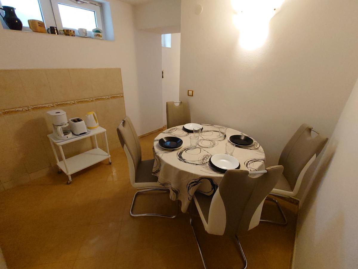 Apartmani Lea Jadranovo Exterior foto